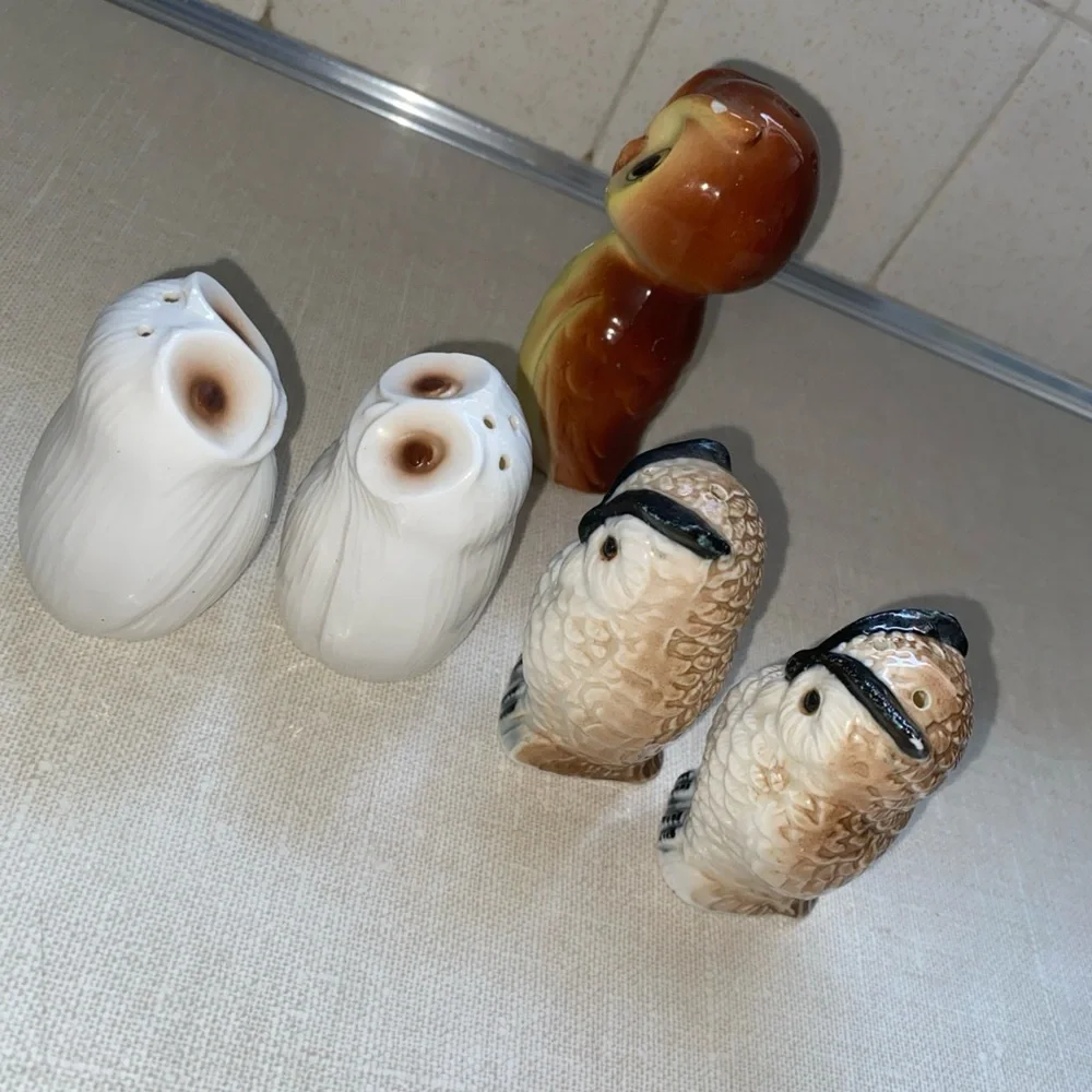 Vintage Salt & Pepper Shakers Set Lot Owls‎ 5 Items